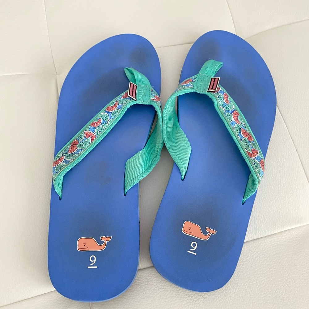 Vineyard Vines Blue Fruit Slice Summer Flip Flop Sandals